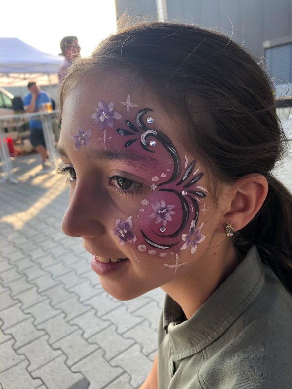 WhatsApp Image 2024-08-24 at 6.07.05 PM (1)